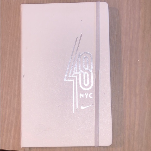 Nike Notebooks - Picture 5 of 8